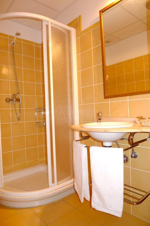 Apartamentos Rurales Antojanes Granda  Rum bild