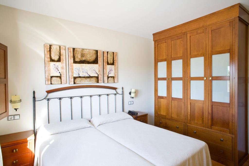 Apartamentos Rurales Antojanes Granda  Exteriör bild